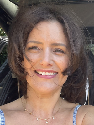 Claire Bennett
